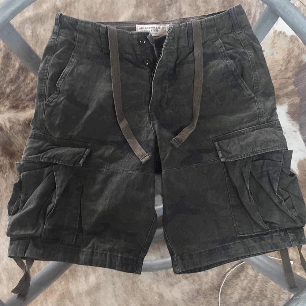 Men’s Shorts- Abercrombie &Fiitch - Cargo Style